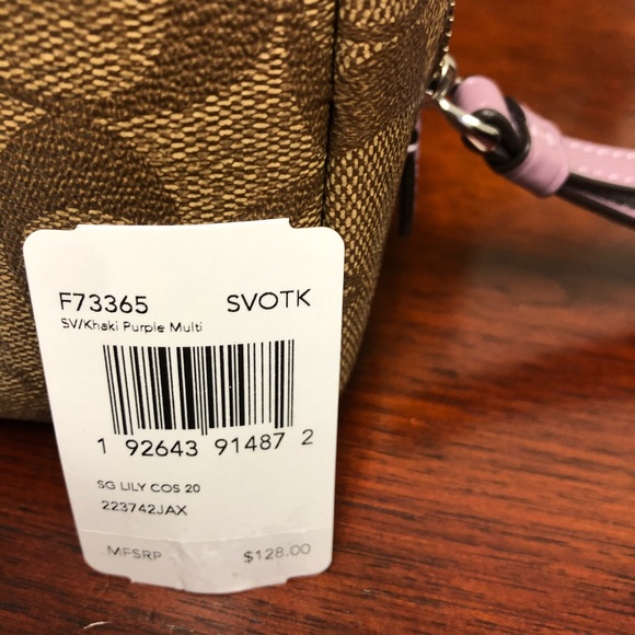 COACH - Picture 3 of 8